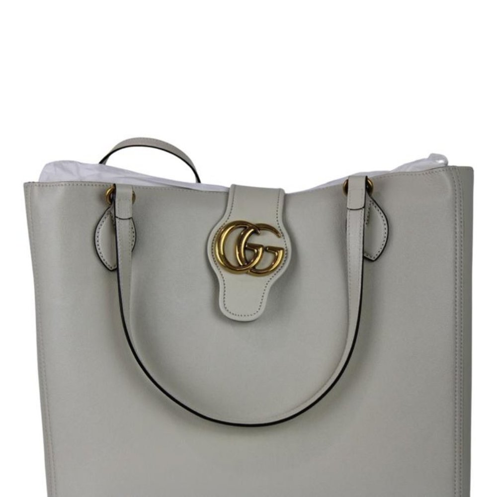 NWT Gucci Women's Tote Bag GG Gold Buckle Size M White Color - Picture 2 of 6